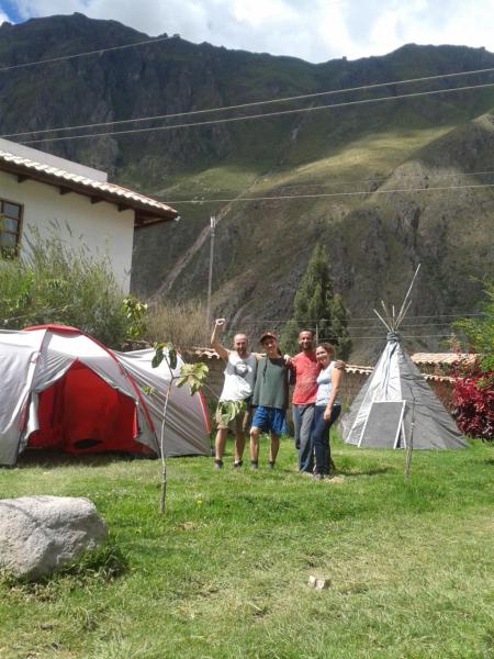 Basic Triple Room with Shared Bathroom